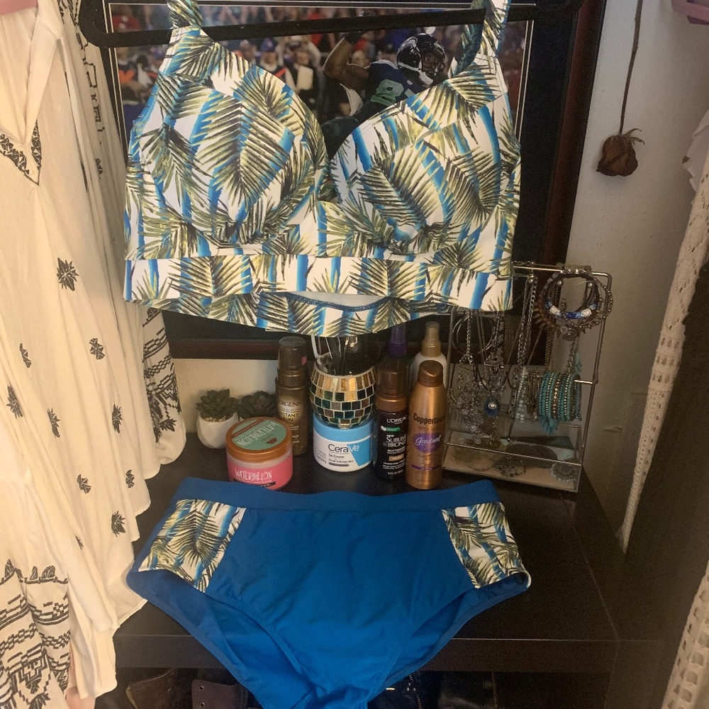 2 piece bathing suit